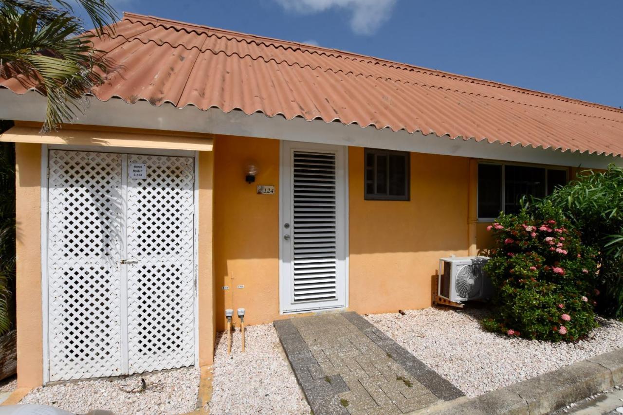 Seru Coral Apartment Willemstad Eksteriør billede